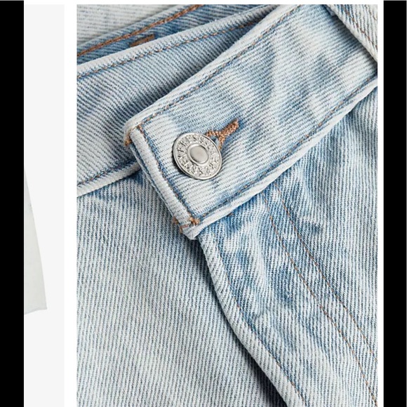 EXPRESS Crossover Waistband Boyfriend Jean Shorts NWT - Picture 6 of 14